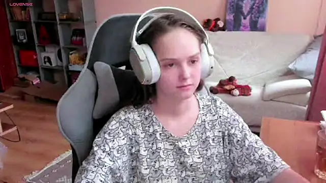 SharybbFace online show from May 2026 03:08:02 PM