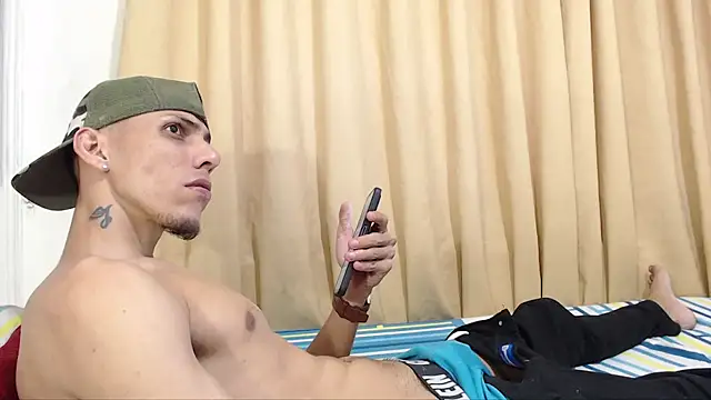 Snapshot of kingfm chatting on March 2026 11:41:02 PM kingfm online show from March 2026 11:41:02 PM