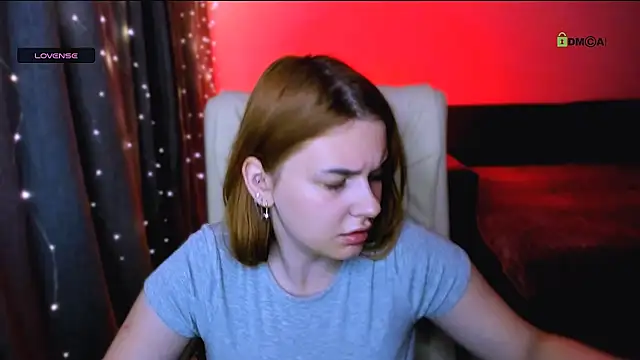 red  dizzy online show from November 2025 09:04:01 PM