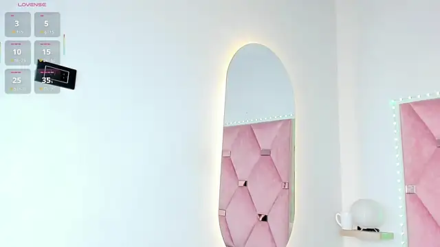 Snapshot of La_Diabla8 chatting on October 2025 11:47:02 AM La Diabla8 online show from October 2025 11:47:02 AM