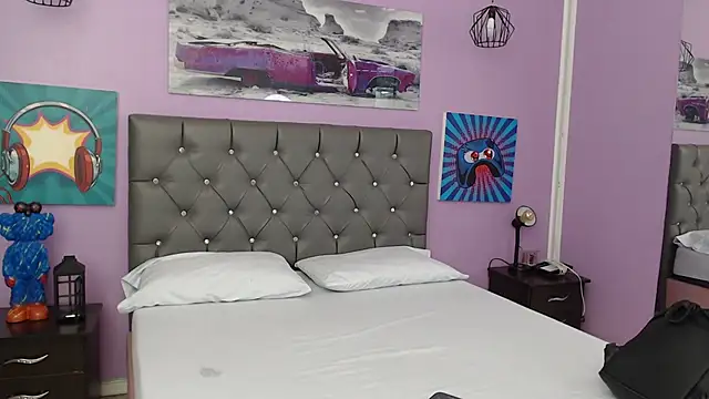 Snapshot of Sabriinaa_Foxx chatting on October 2025 12:26:02 PM Sabriinaa Foxx online show from October 2025 12:26:02 PM