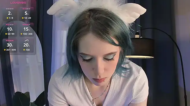 MorgyAsuna  online show from September 2025 01:35:01 PM