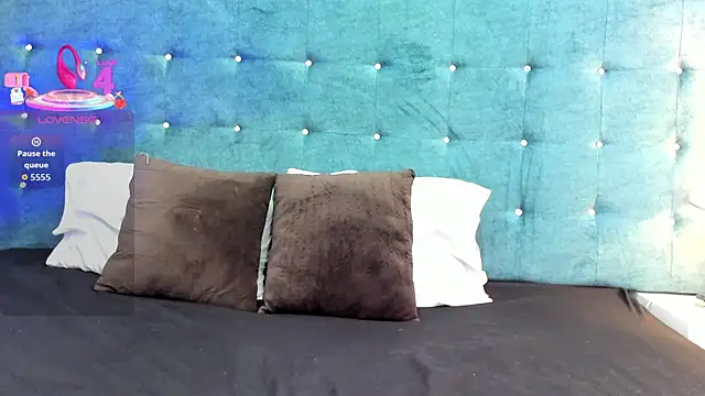 LiilyAdams online show from November 2025 08:16:01 PM