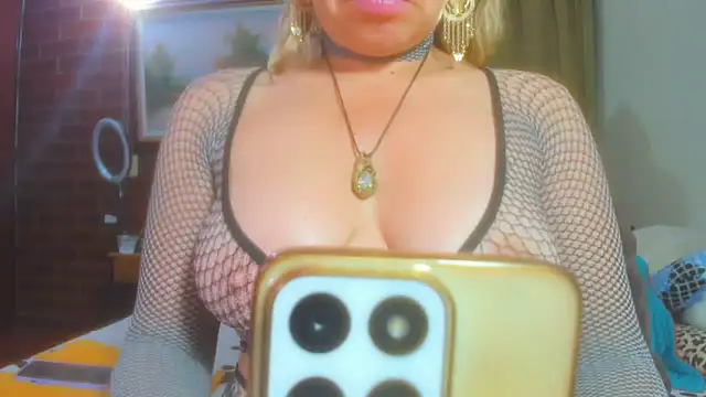 LatinaMature  online show from April 2026 04:27:01 AM