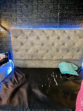 Isabella-Teen online show from October 2025 02:32:01 AM