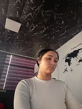 Isabella-Teen online show from June 2026 12:41:02 PM