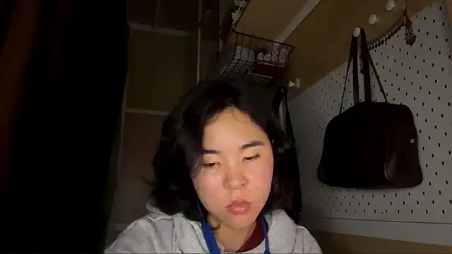 JennyCarpenter online show from April 2026 05:33:01 AM