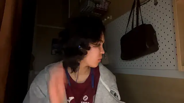 JennyCarpenter online show from May 2026 10:25:02 PM