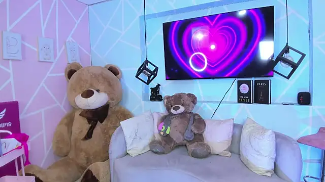 alix noa online show from February 2026 07:29:02 PM