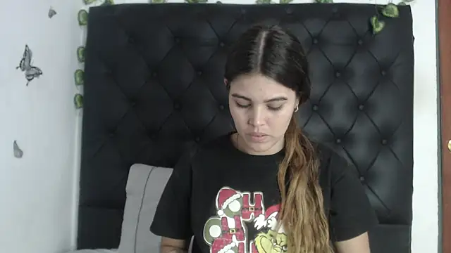 isabel 09 online show from May 2026 06:24:01 PM