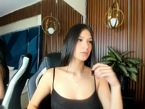 AggathaSanders  online show from September 2025 12:28:02 PM