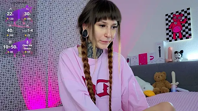 LilithPoison online show from March 2026 06:13:01 PM