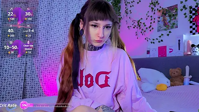 LilithPoison online show from April 2026 06:16:02 PM