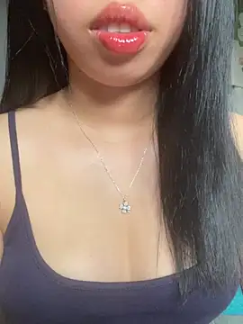 Rose-babyx online show from June 2026 03:00:01 AM
