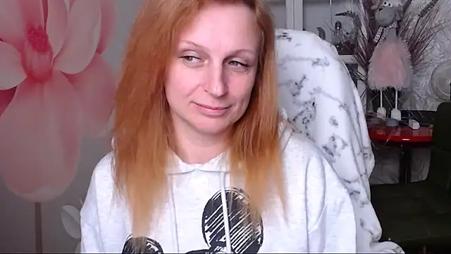 Snapshot of Venus_love1 chatting on January 2025 06:02:01 PM Venus love1 online show from January 2025 06:02:01 PM