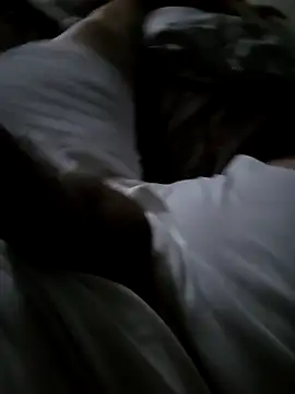 Snapshot of matatan0323 chatting on October 2025 10:33:02 PM matatan0323 online show from October 2025 10:33:02 PM