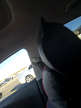 Snapshot of matatan0323 chatting on December 2025 06:45:02 PM matatan0323 online show from December 2025 06:45:02 PM