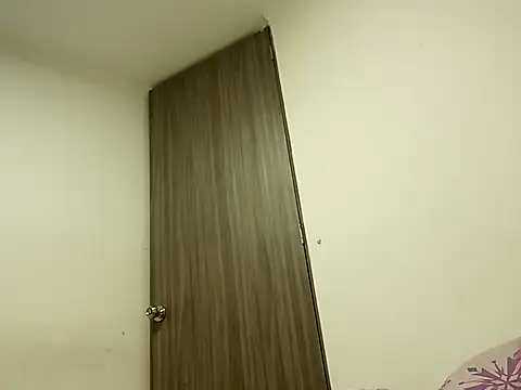 deilg online show from November 2025 04:34:02 AM