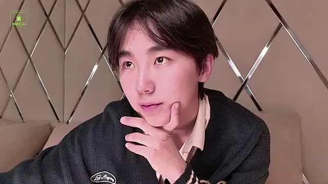 Snapshot of HeejinWang chatting on October 2025 04:08:02 AM HeejinWang online show from October 2025 04:08:02 AM