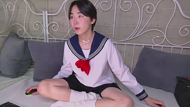 Snapshot of HeejinWang chatting on October 2025 08:25:01 PM HeejinWang online show from October 2025 08:25:01 PM