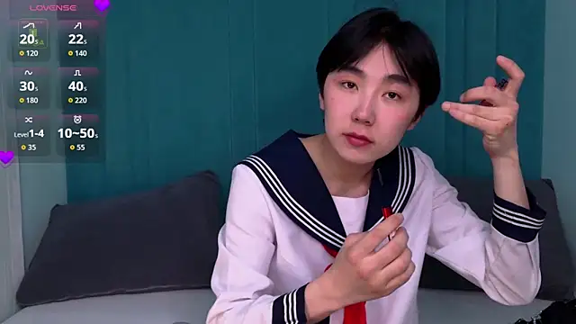HeejinWang online show from May 2026 10:33:02 AM