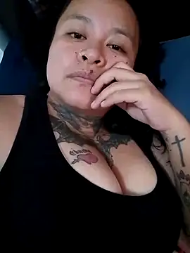 Snapshot of agnesvela chatting on October 2025 06:16:02 AM agnesvela online show from October 2025 06:16:02 AM