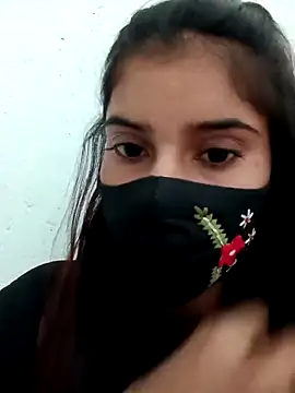 Aaisha-16 online show from November 2025 01:59:02 AM