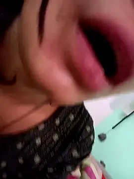 Aaisha-16 online show from March 2026 03:21:01 AM