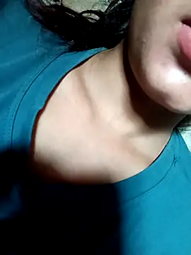 Aaisha-16 online show from April 2026 03:11:01 AM