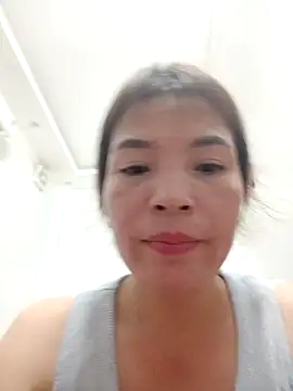 Snapshot of Livelulu chatting on September 2025 08:30:01 AM Livelulu online show from September 2025 08:30:01 AM