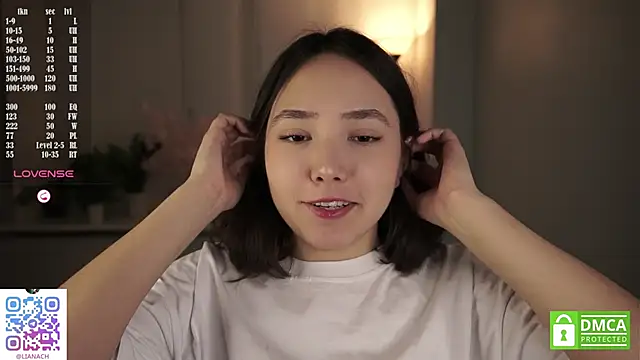 RenaeConnerley online show from November 2025 03:41:01 AM