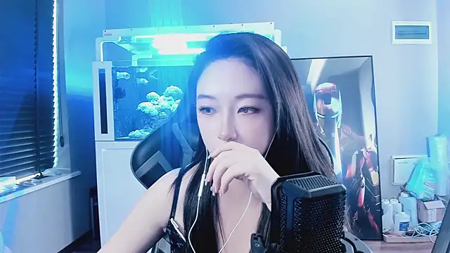 Keke-Bai online show from October 2025 09:48:02 AM