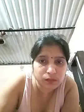aliya-jaan71 online show from May 2026 08:58:01 PM