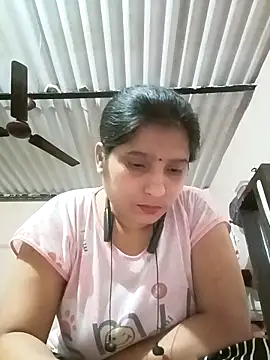 aliya-jaan71 online show from May 2026 05:21:02 PM