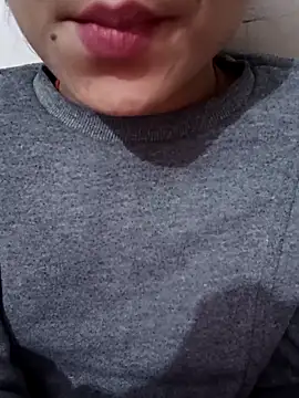 Snapshot of Miss_linaa chatting on November 2025 06:35:01 AM Miss linaa online show from November 2025 06:35:01 AM