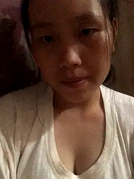 Snapshot of huong-18 chatting on September 2025 06:39:02 AM huong-18 online show from September 2025 06:39:02 AM