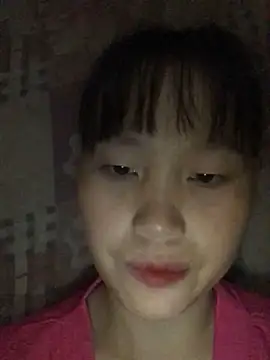 Snapshot of huong-18 chatting on September 2025 12:04:01 AM huong-18 online show from September 2025 12:04:01 AM