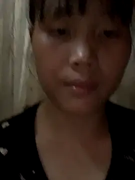 Snapshot of huong-18 chatting on October 2025 02:01:02 AM huong-18 online show from October 2025 02:01:02 AM