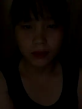 Snapshot of huong-18 chatting on October 2025 10:08:02 PM huong-18 online show from October 2025 10:08:02 PM