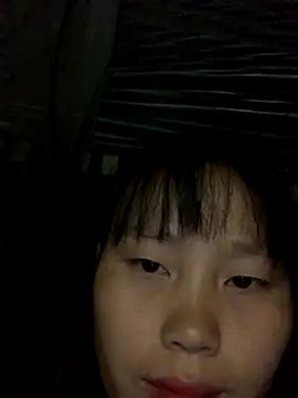 Snapshot of huong-18 chatting on October 2025 09:19:02 PM huong-18 online show from October 2025 09:19:02 PM