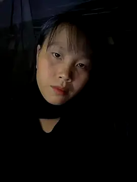 Snapshot of huong-18 chatting on November 2025 02:55:02 PM huong-18 online show from November 2025 02:55:02 PM