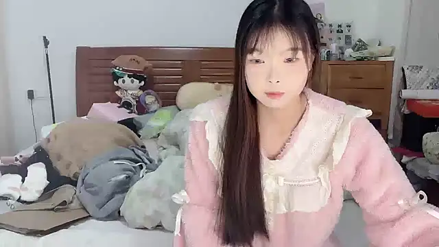 Akong11 online show from October 2025 04:08:01 PM