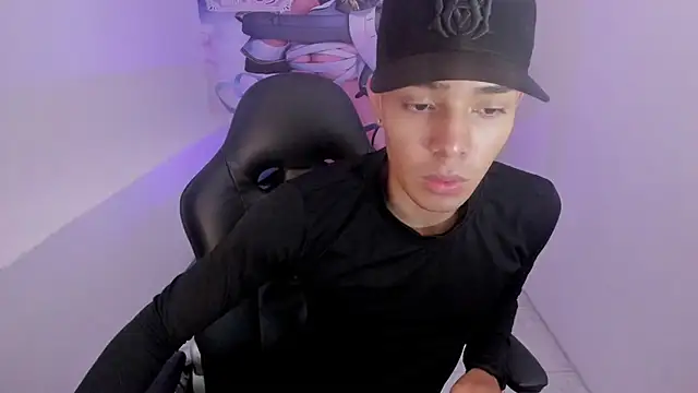 Hunteer Boy online show from October 2025 03:03:02 AM