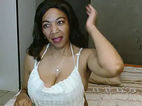 Lillyan N online show from October 2025 07:50:01 AM