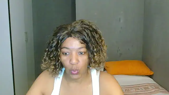 Snapshot of Lillyan_N chatting on March 2026 08:31:01 AM Lillyan N online show from March 2026 08:31:01 AM