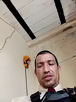 Snapshot of zamir_adam chatting on November 2025 02:18:01 PM zamir adam online show from November 2025 02:18:01 PM