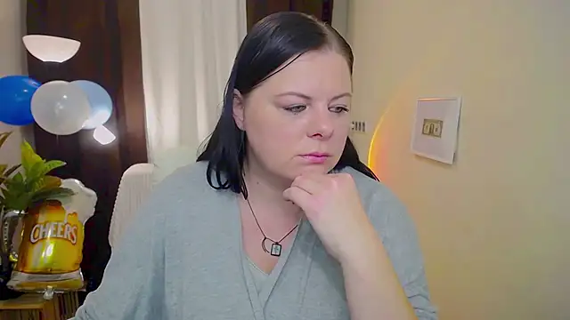 Snapshot of BritneyRaine chatting on September 2025 06:04:02 AM BritneyRaine online show from September 2025 06:04:02 AM