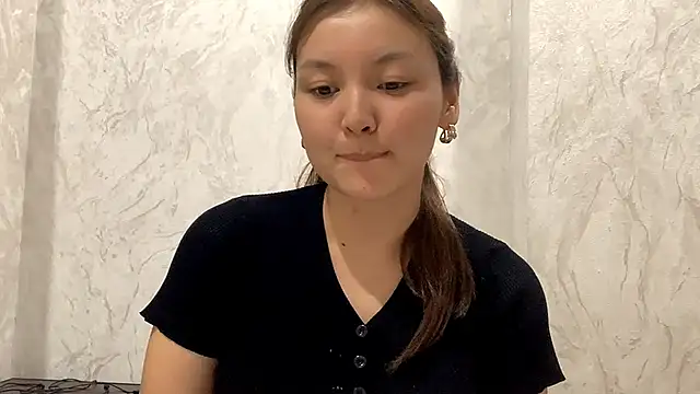 MoraKingdon online show from September 2025 06:30:02 PM