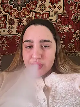 Snapshot of marouska_official chatting on February 2026 11:37:01 AM marouska official online show from February 2026 11:37:01 AM