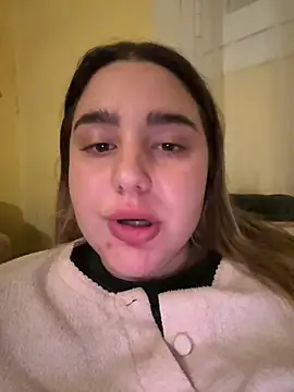 Snapshot of marouska_official chatting on February 2026 06:03:01 PM marouska official online show from February 2026 06:03:01 PM